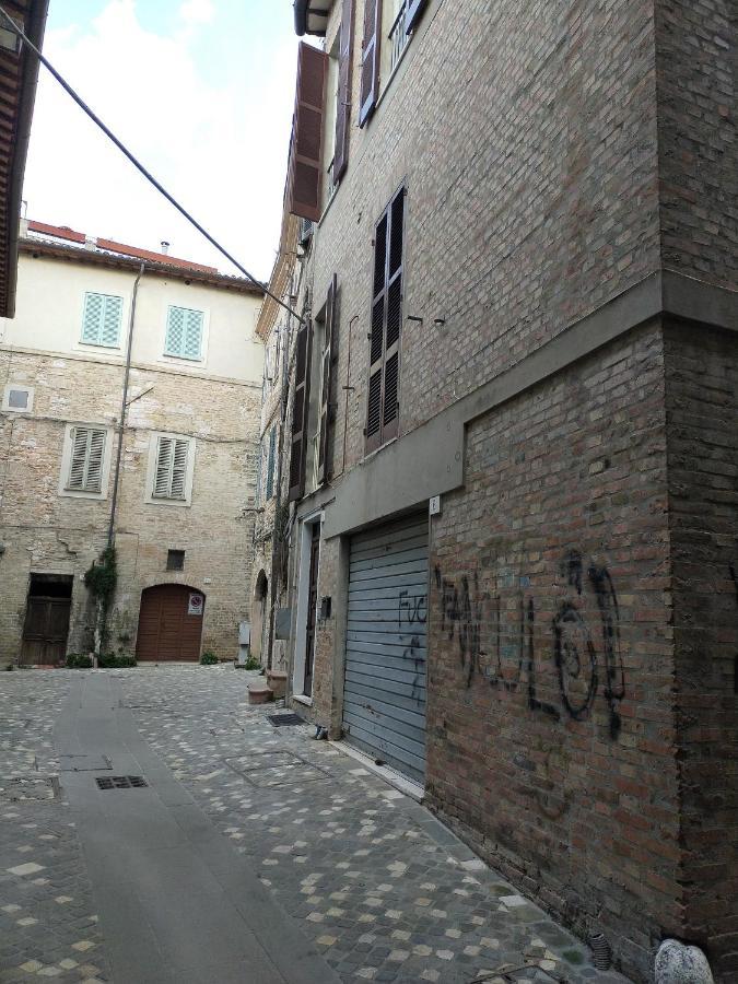 Hotel Traivicolidifoligno Exterior foto